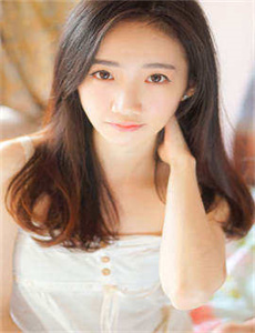 漂亮的女保姆在线观看二-雨后小故事视频