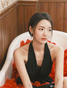 坛蜜图片-《抑欲人妻》动漫